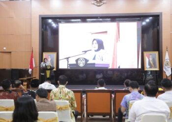 Tatong Bara Terima LHP Audit Kinerja Dari BPK RI Perwakilan Sulut