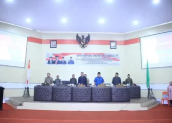 Wawali Hadiri Paripurna Penyampaian Ranperda Pertanggungjawaban APBD Kotamobagu 2022