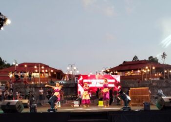 Disdikbud Bolsel Tampilkan Tarian Budaya di Penutupan HUT Provinsi Sulut Ke-59