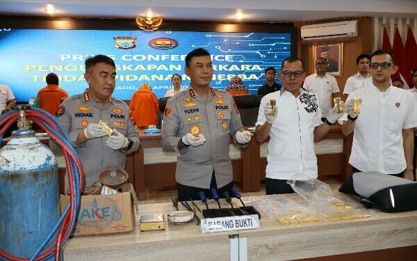 Polda Sulut Berhasil Gagalkan Pengiriman Emas 10 Kg, Diduga Hasil Pertambangan Ilegal