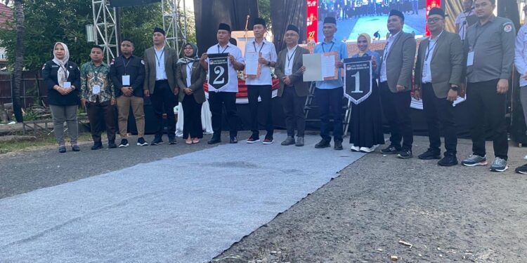 KPU Bolsel Gelar Rapat Pleno Terbuka, Tetapkan Nomor Urut Paslon untuk Pilkada 2024