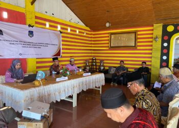 Tahlis Gallang Berikan Pelatihan Penigkatan SDM Bagi Pengolola Koperasi Berbasis Kompetensi