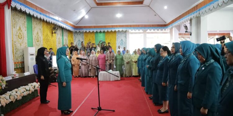 Lantik Pengurus TP-PKK 2025-2030, ini Pesan Ny Rindah Gaib Mokoginta
