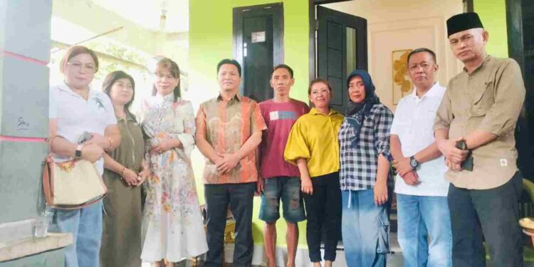 Ketupat Di Desa Lolayan Di Hadiri Wabup Dony Lumenta Bersama Istri Silya Pangalila