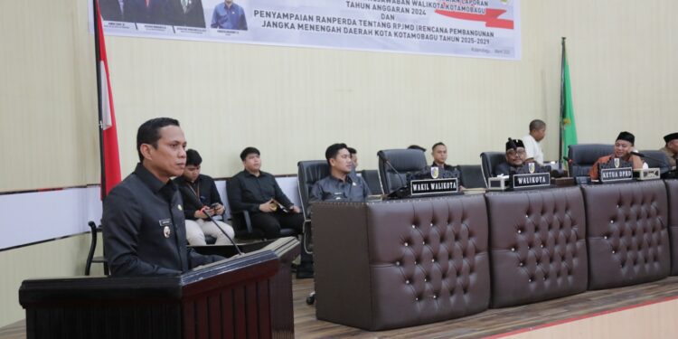 Wali Kota Kotamobagu Sampaikan LKPJ dan Ranperda RPJMD Tahun 2025-2029 di DPRD