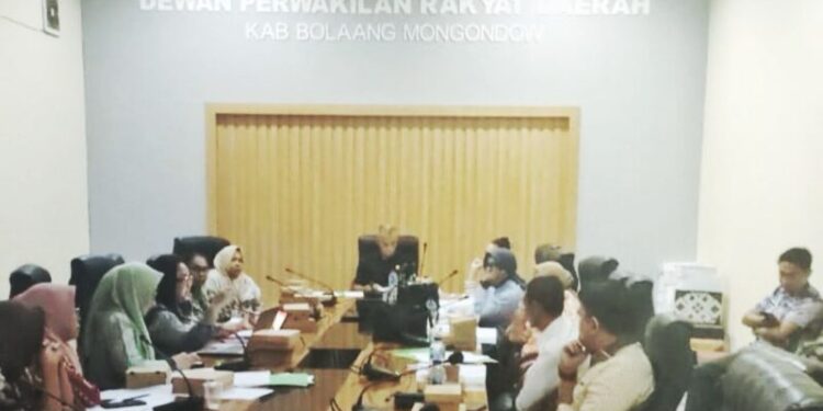 Pansus DPRD Bolmong Laksanakan Rapat Bersama OPD Pemkab