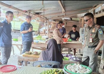 Warga Apresiasi Satpol-PP Tertitbkan Lapak Pedagang Pasar Lolak