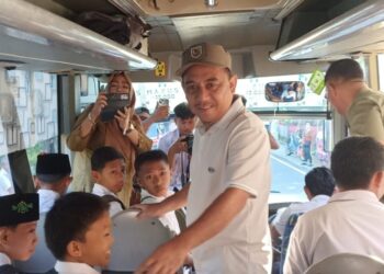 Bupati Bolmong Luncurkan Bus Sekolah Gratis Untuk Anak Sekolah