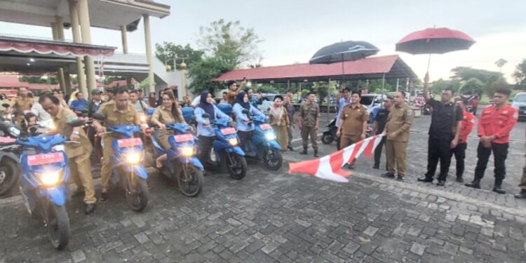 Bupati Dan Wakil Bupati Yusra-Dony Melepas Dan Serahkan Ratusan Kendaraan Dinas