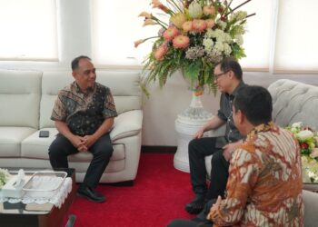 Bupati Yusra Alhabsy Bertemu Rektor Unsrat Bahas Jalur Mandiri Fakultas Kedokteran Dan Pengembangan SDM Bolmong