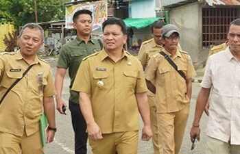 Rencana Di Renovasi,Wabup Dony Lumenta Tinjau Pasar Lolak
