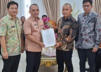 Pemerintahan Yusradon Lantik 19 Stafsus Bupati Dalam Membantu Pemerintahan Di Bolmong