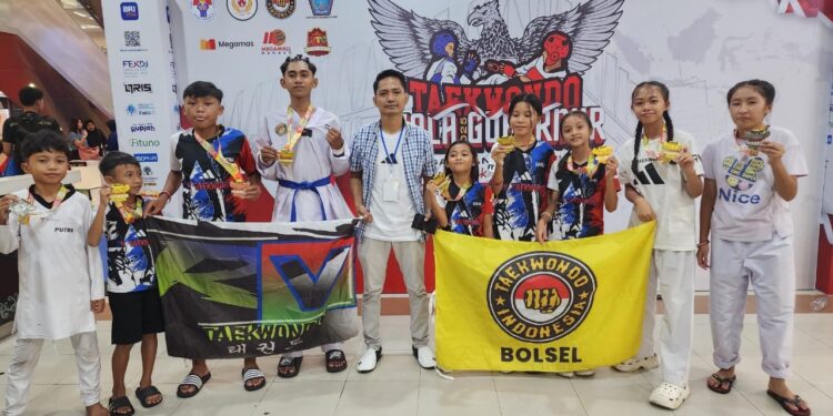 Atlet Taekwondo Bolsel Raih 13 Medali di Piala Gubernur Sulut 2025