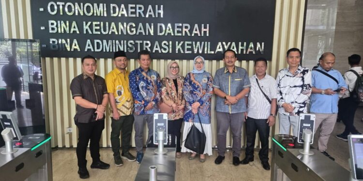 DPRD Bolmong Lakoni Kunker ke Kemendagri Bahas Penyesuaian Hak Keuangan