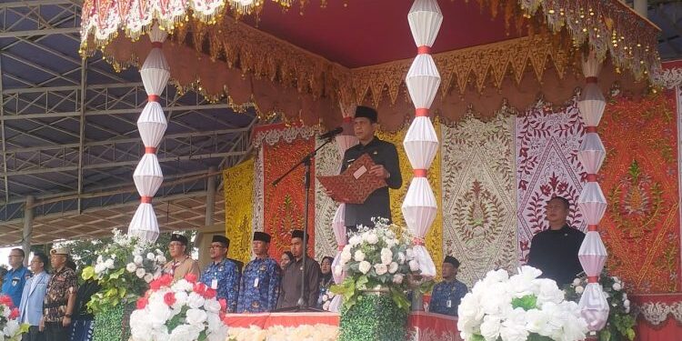 Wali Kota Kotamobagu dr. Weny Gaib, Sp.M Pimpinan Upacara Peringatan Sumpah Pemuda 2025