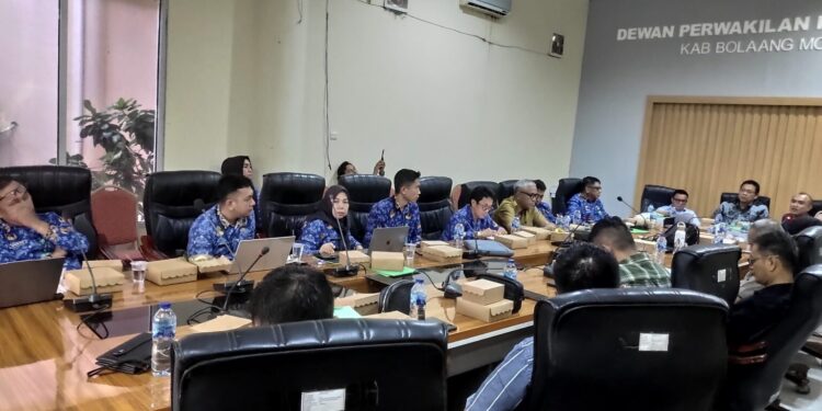 Banggar DPRD Bolmong Gelar Rapat Bahas KUA–PPAS 2026, Ketua DPRD Minta Data Anggaran Disajikan Secara Rinci
