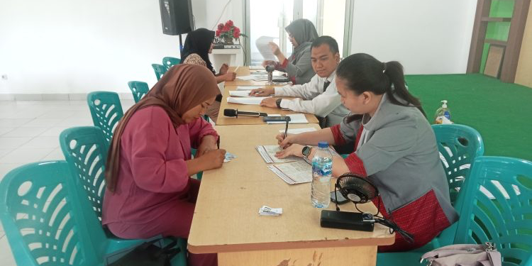 Dinas Pendidikan Kotamobagu Salurkan Bantuan Anak Asuh