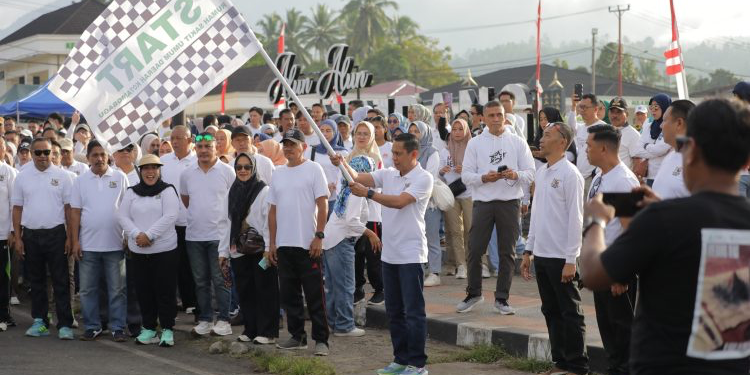 Walikota dan Wakil Walikota Kotamobagu Resmi Buka Rangkaian HUT ke-116