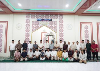 Iskandar dan Deddy Pimpin Safari Ramadan Perdana Pemkab Bolsel di Kecamatan Helumo