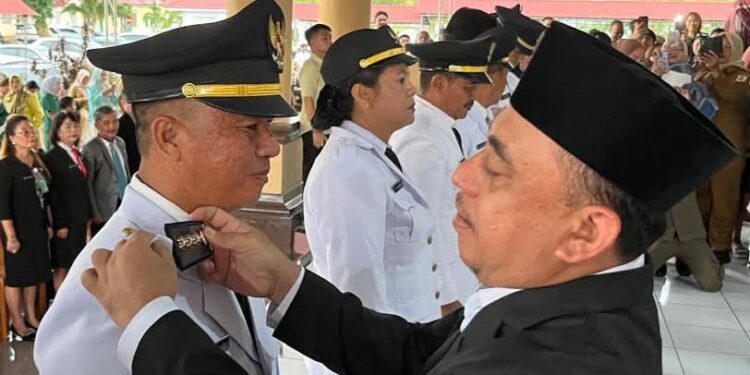 Resmi Jabat Camat Lolayan,Ip Linggotu Sampaikan Siap Jalankan Visi Misi Yusradon Di Kecamatan