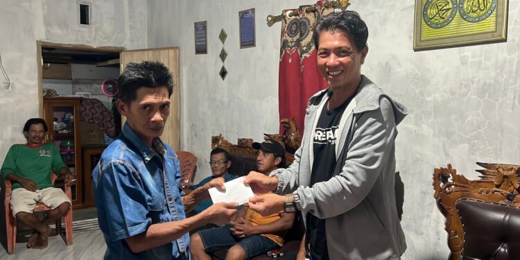 PT JRBM Beri Bantuan Gaji Penjaga Hatchery Maleo di Batu Manangis