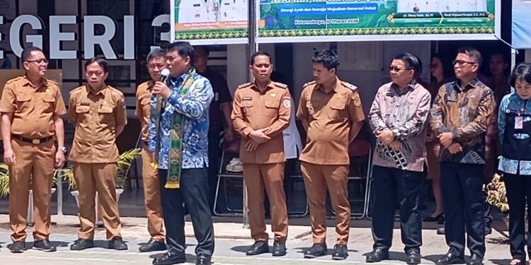 Wali Kota dan Wakil Wali Kota Kotamobagu Dampingi Gubernur Sulut Kunjungi SMA 3 Kotamobagu