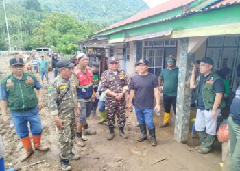 Di Hari Ke-2 Bupati Yusra Dan Wabup Dony Kembali Turun Bersama GP Ansor Bolmong Dan Ansor Sulut Untuk Bantu Warga Korban Banjir