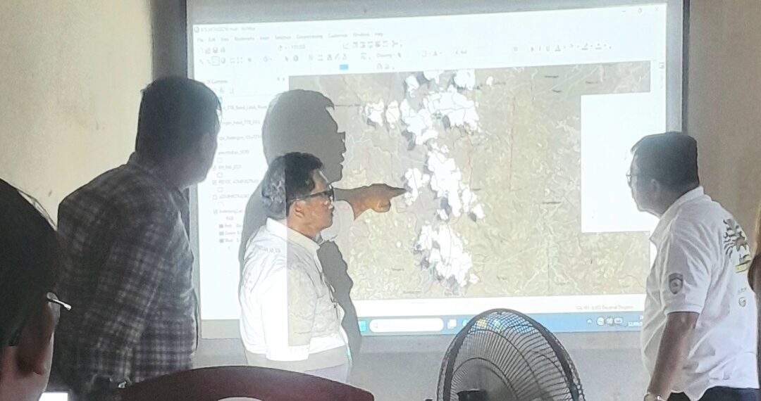 Toruakat Sepakat Buka Blokir Jalan,Wabup Dony Lumenta; Pemkab Akan Segera Turunkan Tim Tinjau Lokasi Tapal Batas