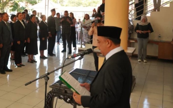 Bupati Yusra Alhabsy Rombak Sejumlah Pejabat Struktural Pemkab Bolmong