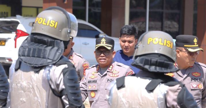 Kapolres Kotamobagu Cek Latihan Dalmas, Pastikan Personel Siap Hadapi Situasi Darurat