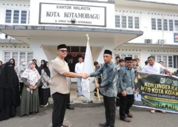 Sekda Kotamobagu Lepas Kafilah MTQ Sulut 2026
