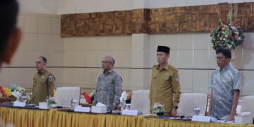 Bupati Iskandar Kamaru Tekankan Pengelolaan Lingkungan dalam Uji Kelayakan PT JRBM