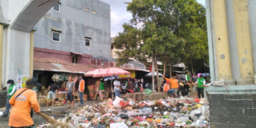 DLH Kotamobagu Ingatkan Warga Soal Sampah di Pasar