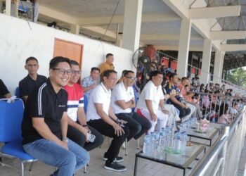 Dari Tribun Klabat, Wali Kota dan Wawali Beri Dukungan untuk Persikokot